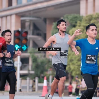 Runner Photo 6760355