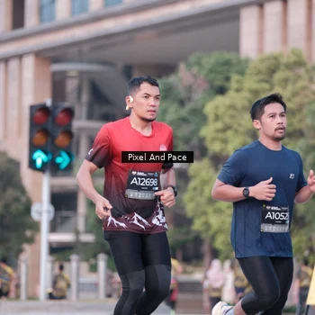 Runner Photo 6760361