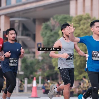 Runner Photo 6760362