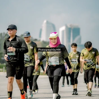 Runner Photo 6760367
