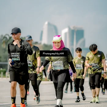 Runner Photo 6760375