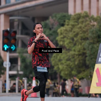 Runner Photo 6760381