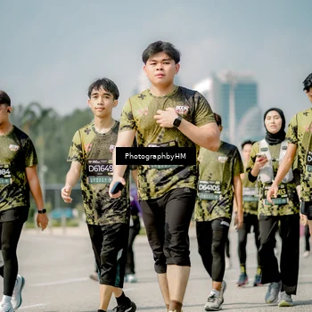 Runner Photo 6760399
