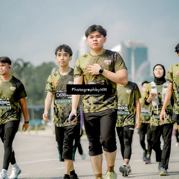 Runner Photo 6760403