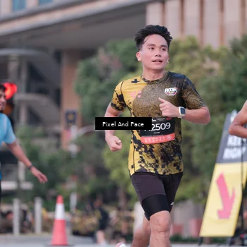 Runner Photo 6760481