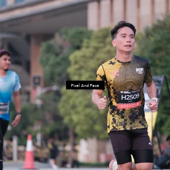 Runner Photo 6760517