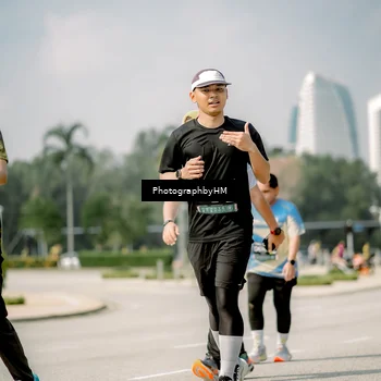 Runner Photo 6760522