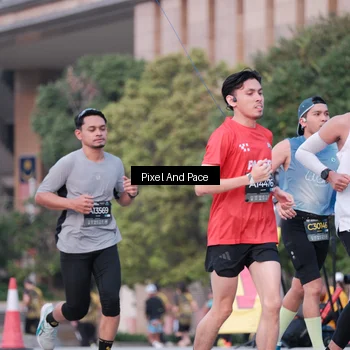 Runner Photo 6760526