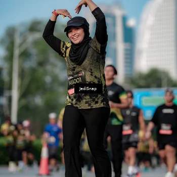 Runner Photo 6760539