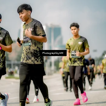 Runner Photo 6760553