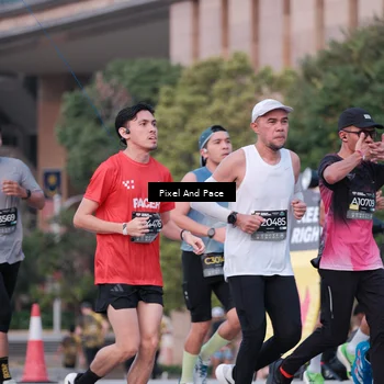 Runner Photo 6760558