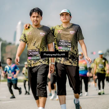 Runner Photo 6760596