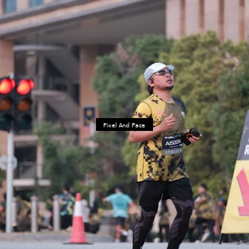 Runner Photo 6760609