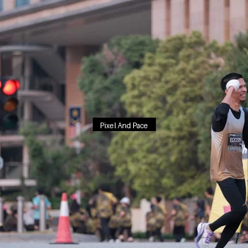 Runner Photo 6760623