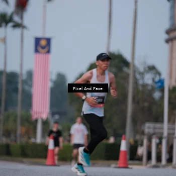 Runner Photo 6760631