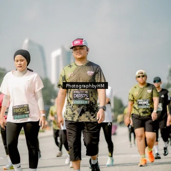 Runner Photo 6760710