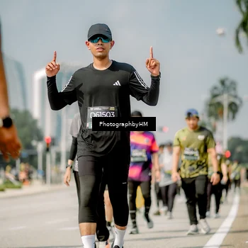 Runner Photo 6760777