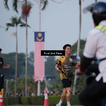 Runner Photo 6760791
