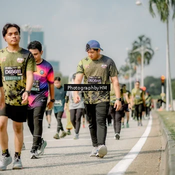 Runner Photo 6760794