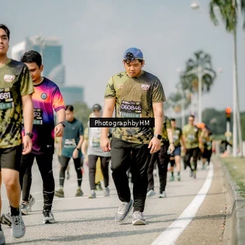 Runner Photo 6760806