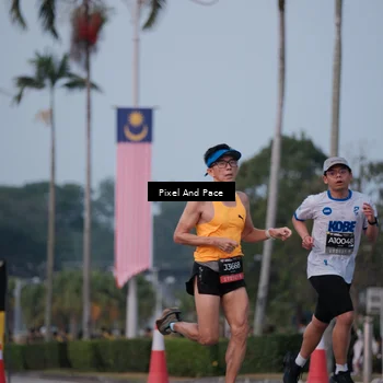Runner Photo 6760841