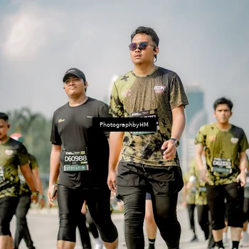 Runner Photo 6760865
