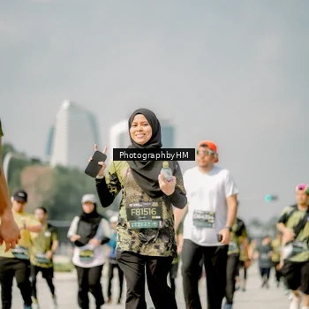 Runner Photo 6760886