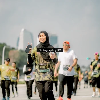 Runner Photo 6760888