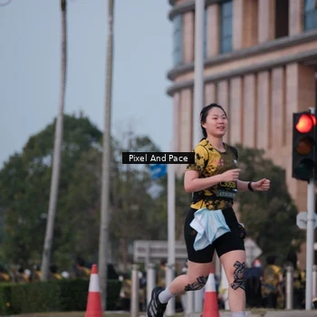 Runner Photo 6760910