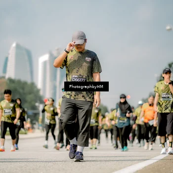 Runner Photo 6760941