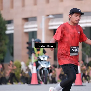 Runner Photo 6760961