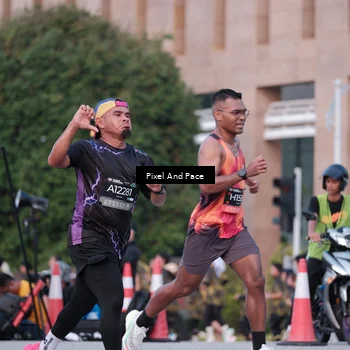 Runner Photo 6760964