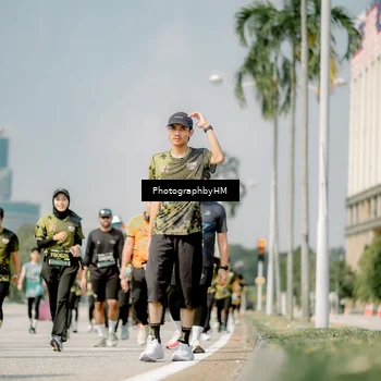 Runner Photo 6760977