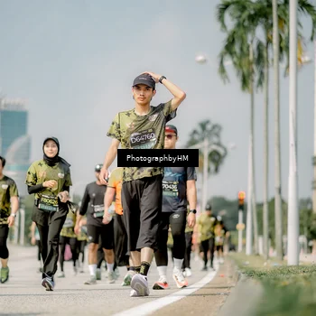 Runner Photo 6760981