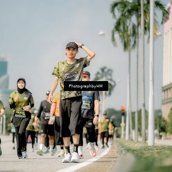 Runner Photo 6760983