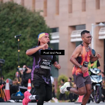 Runner Photo 6760997