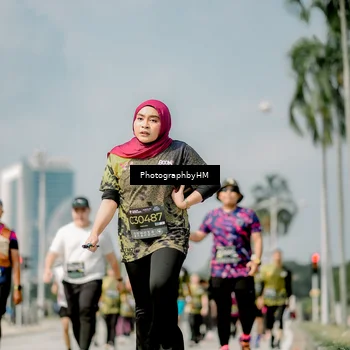 Runner Photo 6761046