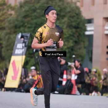 Runner Photo 6761050