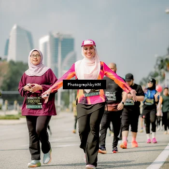 Runner Photo 6761085