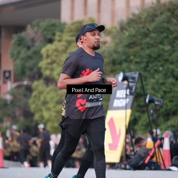 Runner Photo 6761095