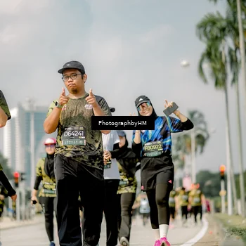 Runner Photo 6761100