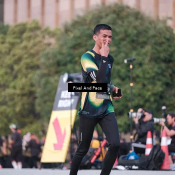 Runner Photo 6761117