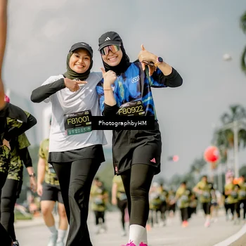 Runner Photo 6761118