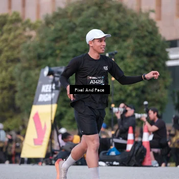 Runner Photo 6761119