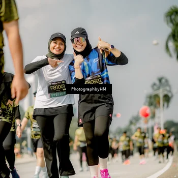 Runner Photo 6761125