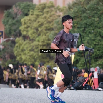 Runner Photo 6761193
