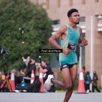 Runner Photo 6761204