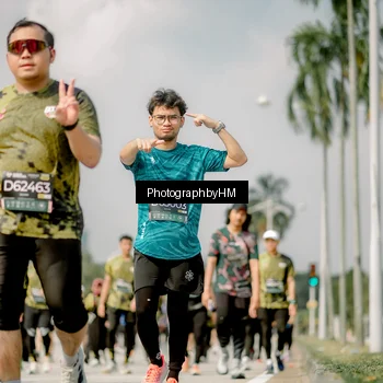 Runner Photo 6761249