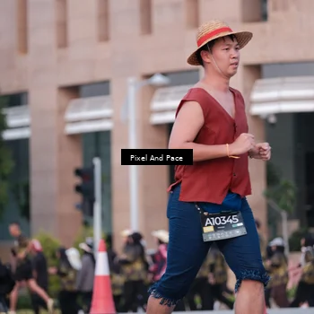 Runner Photo 6761263