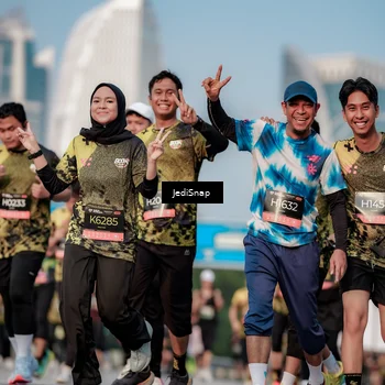 Runner Photo 6761347